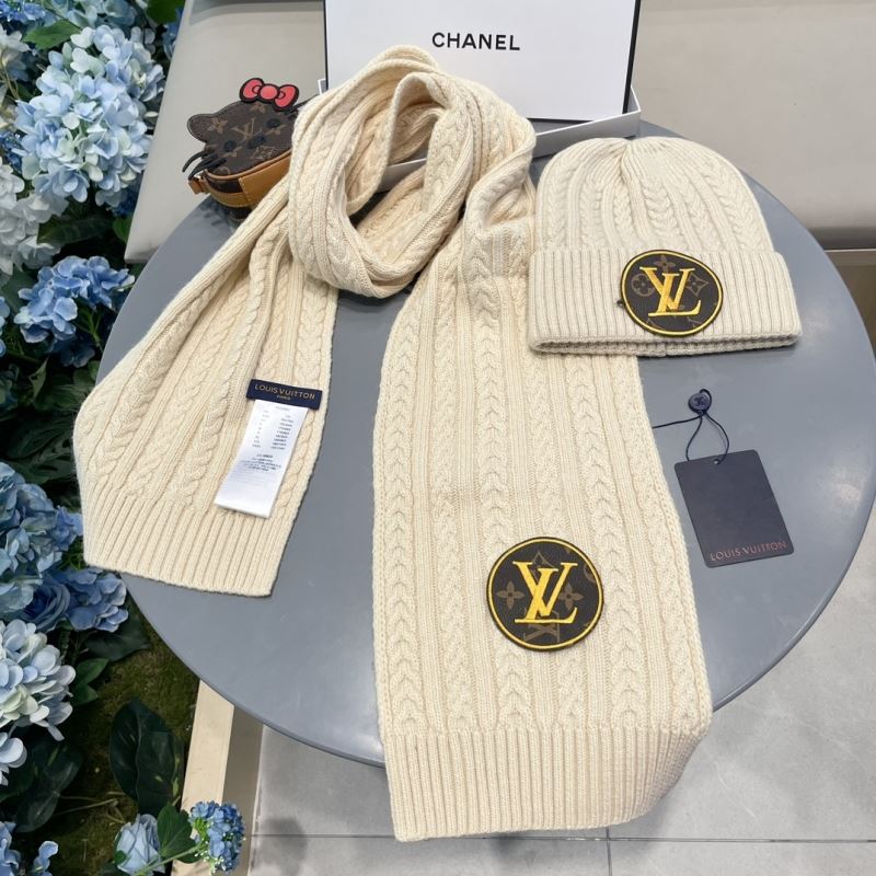 Louis Vuitton Caps Scarfs